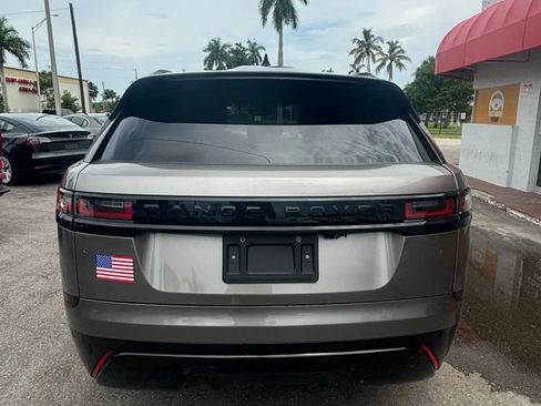Used 2018 Land Rover Range Rover Velar R-Dynamic SE AWD/4WD image 6