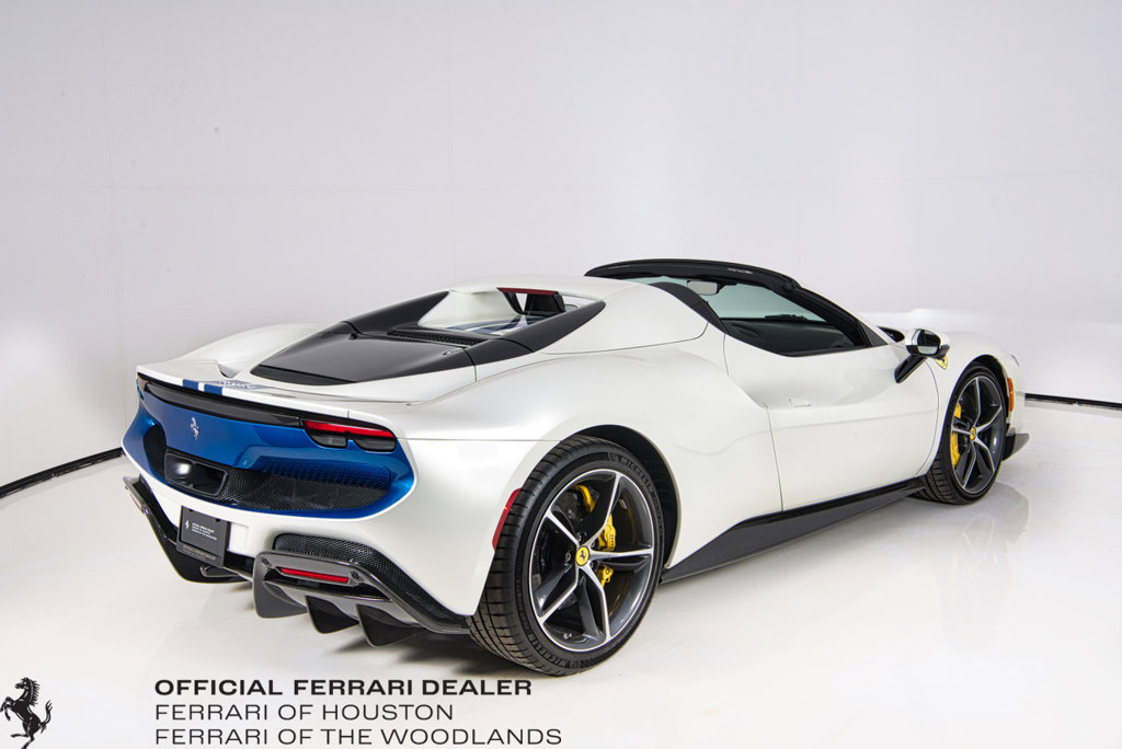 Used 2024 Ferrari 296 GTS RWD image 7