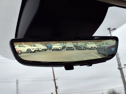 Used 2024 GMC Yukon Denali w/ Denali Reserve Package image 8