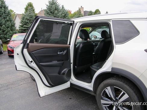 Used 2022 Nissan Rogue SL w/ SL Premium Package AWD/4WD image 26
