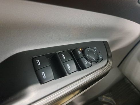 Used 2020 GMC Acadia SLT w/ Premium Package image 23