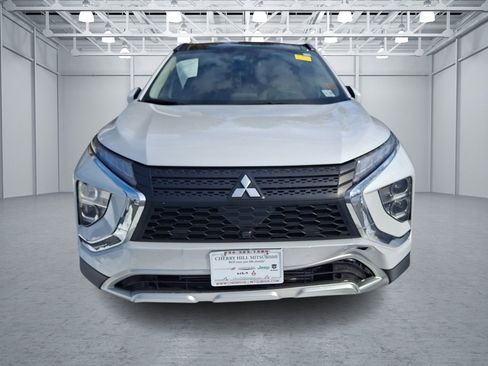 Used 2024 Mitsubishi Eclipse Cross SE image 2