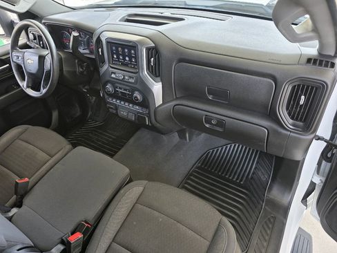 Used 2024 Chevrolet Silverado 2500 Custom w/ Custom Value Package AWD/4WD image 24