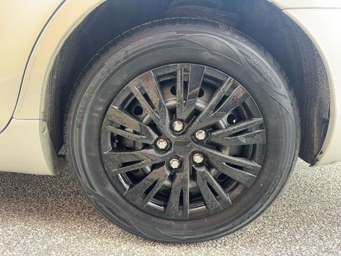 Used 2009 Toyota Camry image 43