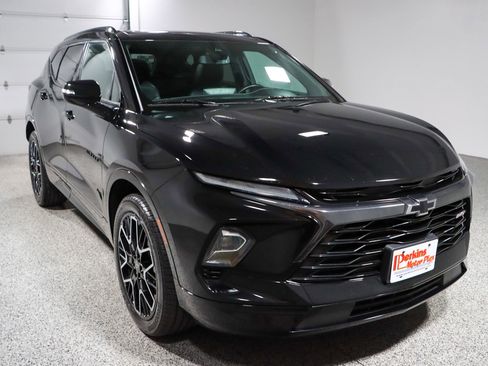 Used 2023 Chevrolet Blazer RS w/ Enhanced Convenience Package image 5