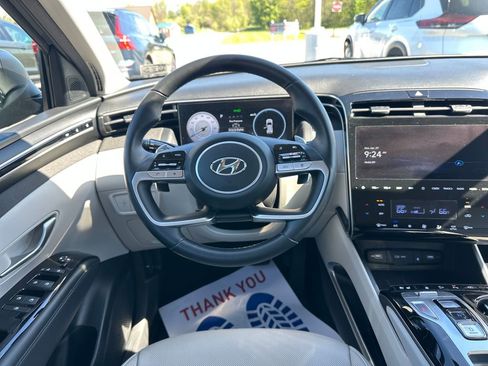 Used 2023 Hyundai Tucson Limited w/ Cargo Package AWD/4WD image 18