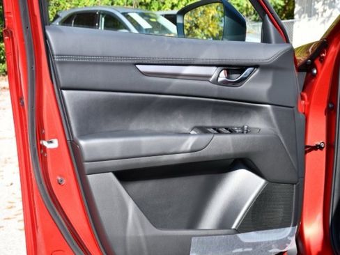 New 2025 MAZDA CX-5 AWD 2.5 S w/ Select Package image 10