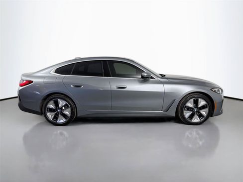 New 2026 BMW i4 eDrive40 w/ Premium Package RWD image 7