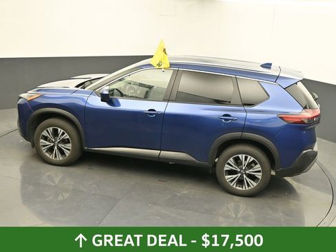 Used 2023 Nissan Rogue SV image 37