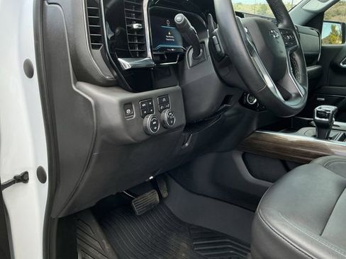 Certified 2023 Chevrolet Silverado 1500 LT Trail Boss w/ Convenience Package II AWD/4WD image 23