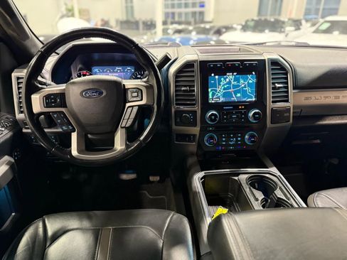 Used 2017 Ford F250 Platinum w/ Platinum Ultimate Package image 42