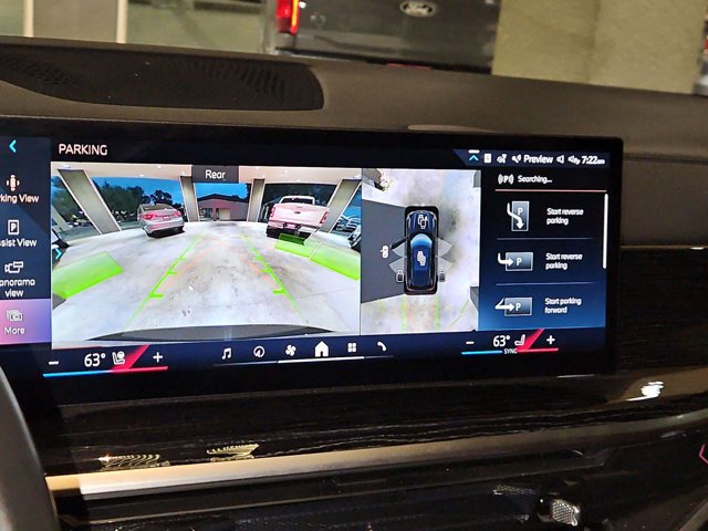Used 2024 BMW X5 sDrive40i w/ M Sport Package RWD image 11