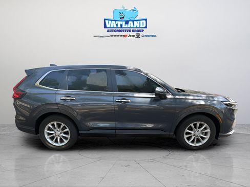 Used 2024 Honda CR-V EX-L image 3