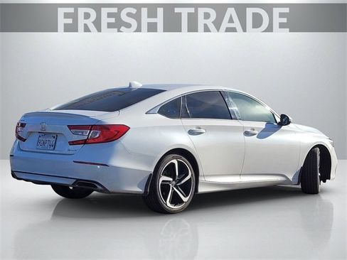 Used 2020 Honda Accord Sport image 4