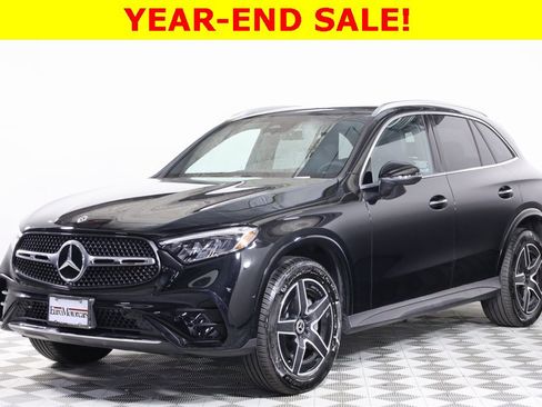 Used 2025 Mercedes-Benz GLC 300 4MATIC image 3