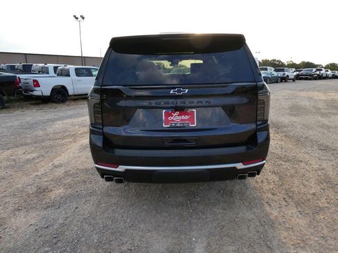 New 2026 Chevrolet Suburban High Country AWD/4WD image 5