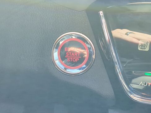 Used 2022 Honda HR-V EX-L image 23