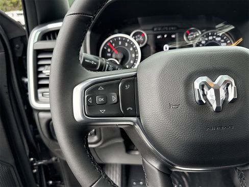 New 2026 RAM 1500 2WD Crew Cab image 15