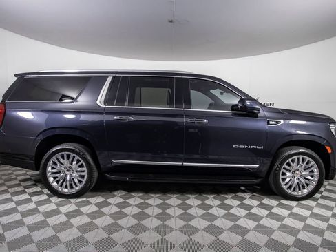 Used 2024 GMC Yukon XL Denali w/ Advanced Technology Package AWD/4WD image 13