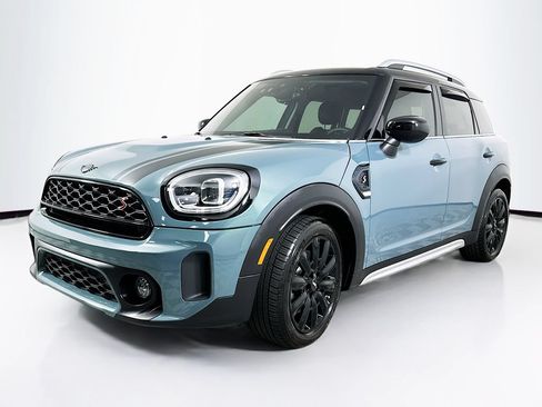 Used 2022 MINI Cooper Countryman S w/ Premium Package FWD image 1