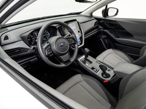 Used 2024 Subaru Crosstrek 2.0i Premium AWD/4WD image 4