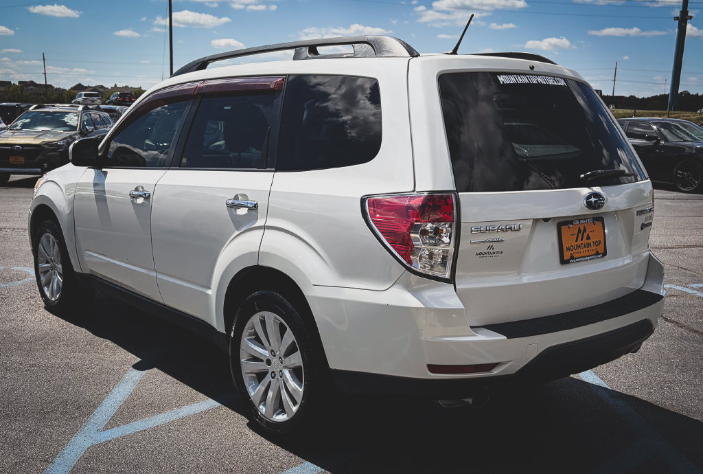 Used 2012 Subaru Forester 2.5X Limited AWD/4WD image 19