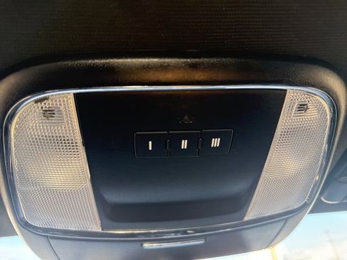 Used 2018 Dodge Charger GT w/ Blacktop Package image 25