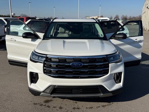 New 2026 Ford Explorer Active w/ Active Comfort Package AWD/4WD image 23