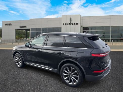 Used 2020 Lincoln Corsair AWD image 5