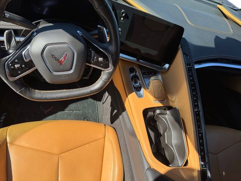 Used 2022 Chevrolet Corvette Stingray Preferred Cpe w/ Battery Protection Package RWD image 16