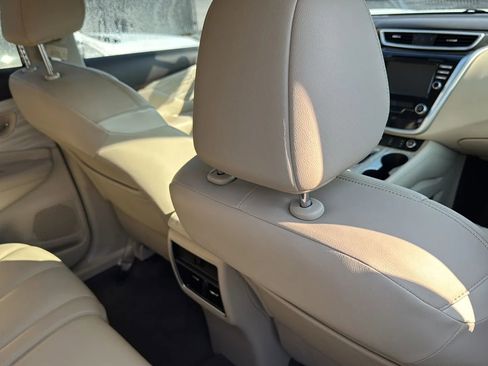 Used 2017 Nissan Murano SL image 24