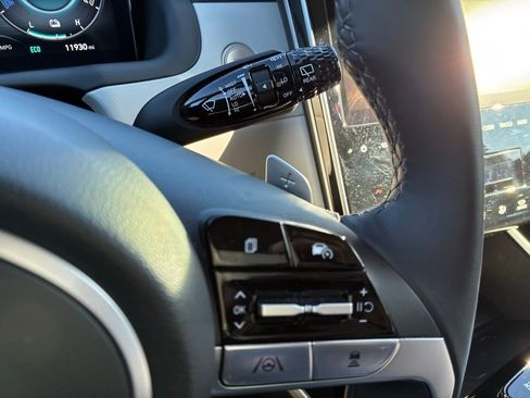 Used 2024 Hyundai Tucson Limited image 26