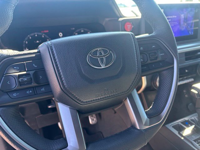 Used 2025 Toyota Tacoma TRD Sport AWD/4WD image 20