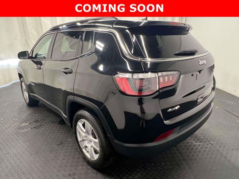 Certified 2022 Jeep Compass Latitude w/ Convenience Group AWD/4WD image 8