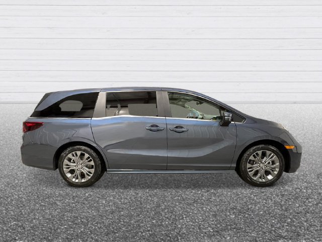 New 2027 Honda Odyssey Touring image 6