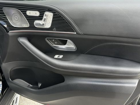 Certified 2025 Mercedes-Benz GLS 580 4MATIC image 15