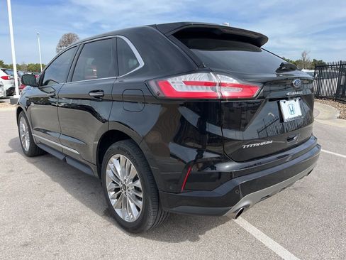 Used 2022 Ford Edge Titanium w/ Equipment Group 301A image 6