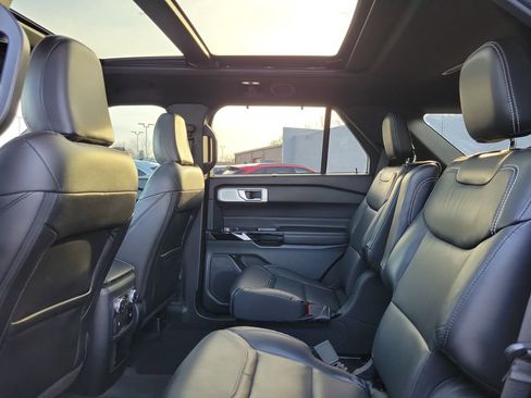 Certified 2021 Ford Explorer ST w/ Equipment Group 401A image 13