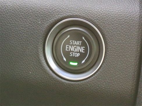 Certified 2025 GMC Acadia AT4 w/ Luxury Package image 36