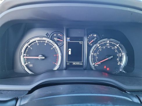 Used 2021 Toyota 4Runner TRD Off-Road Premium image 24