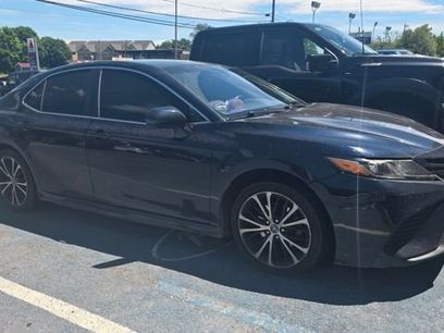 Used 2019 Toyota Camry SE
