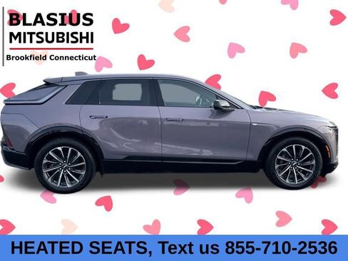 Used 2024 Cadillac Lyriq Sport image 6