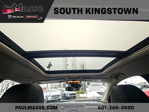 Used 2023 Buick Encore GX Essence w/ Experience Buick Package image 8