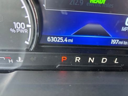 Certified 2022 Ford Maverick Lariat FWD image 18