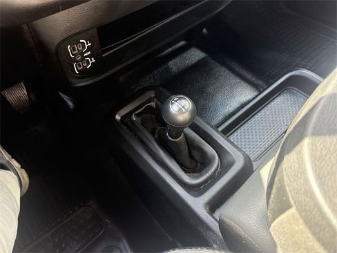 Used 2022 RAM 2500 Tradesman w/ Chrome Appearance Group image 19