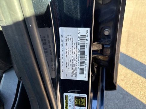 Used 2024 MAZDA MAZDA3 s image 13