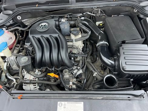 Used 2011 Volkswagen Jetta Sedan image 38