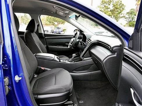 Certified 2024 Hyundai Tucson SEL FWD image 13