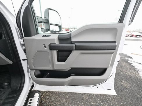 Used 2017 Ford F250 XL w/ STX Appearance Package image 20