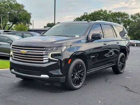 Used 2023 Chevrolet Tahoe High Country AWD/4WD image 2